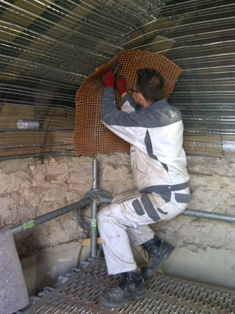 Meisterschüler der Stukkateur-Innung legen in der Sternwarte Hand an